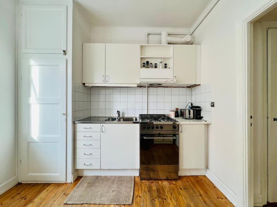 Entire Apartment Stockholm Exteriör bild